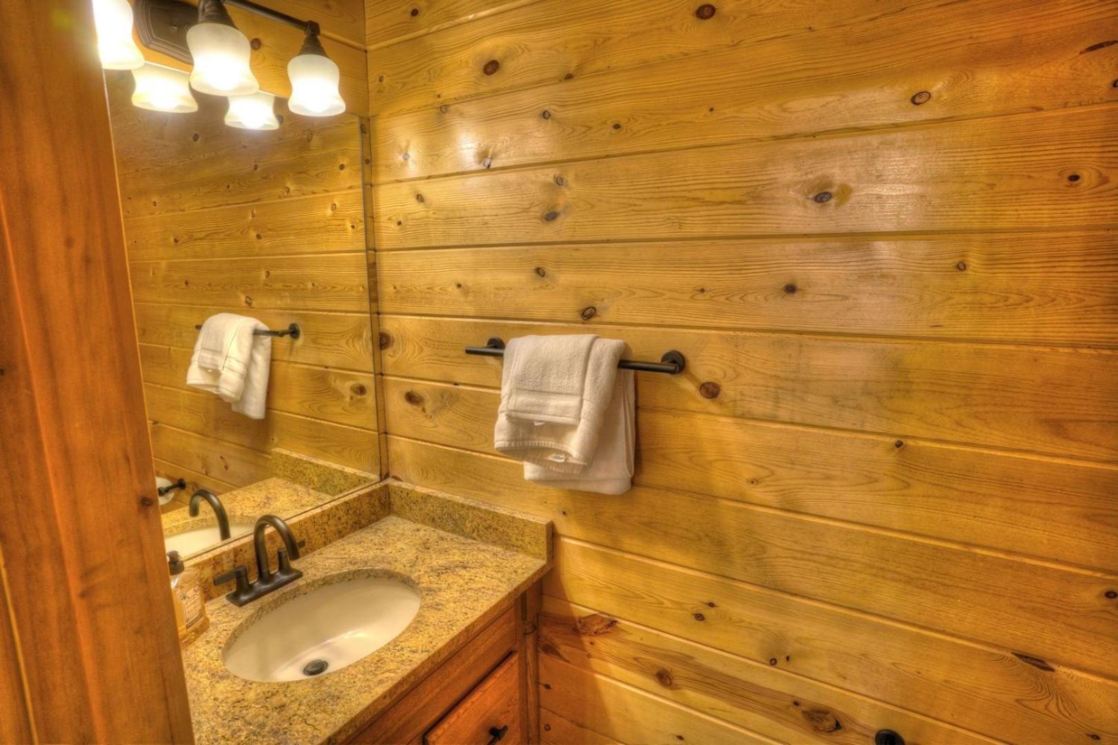 Luxury Cabin Sleeps 8 With Creekside Fire Pit Near Helen Ga Кливленд Экстерьер фото
